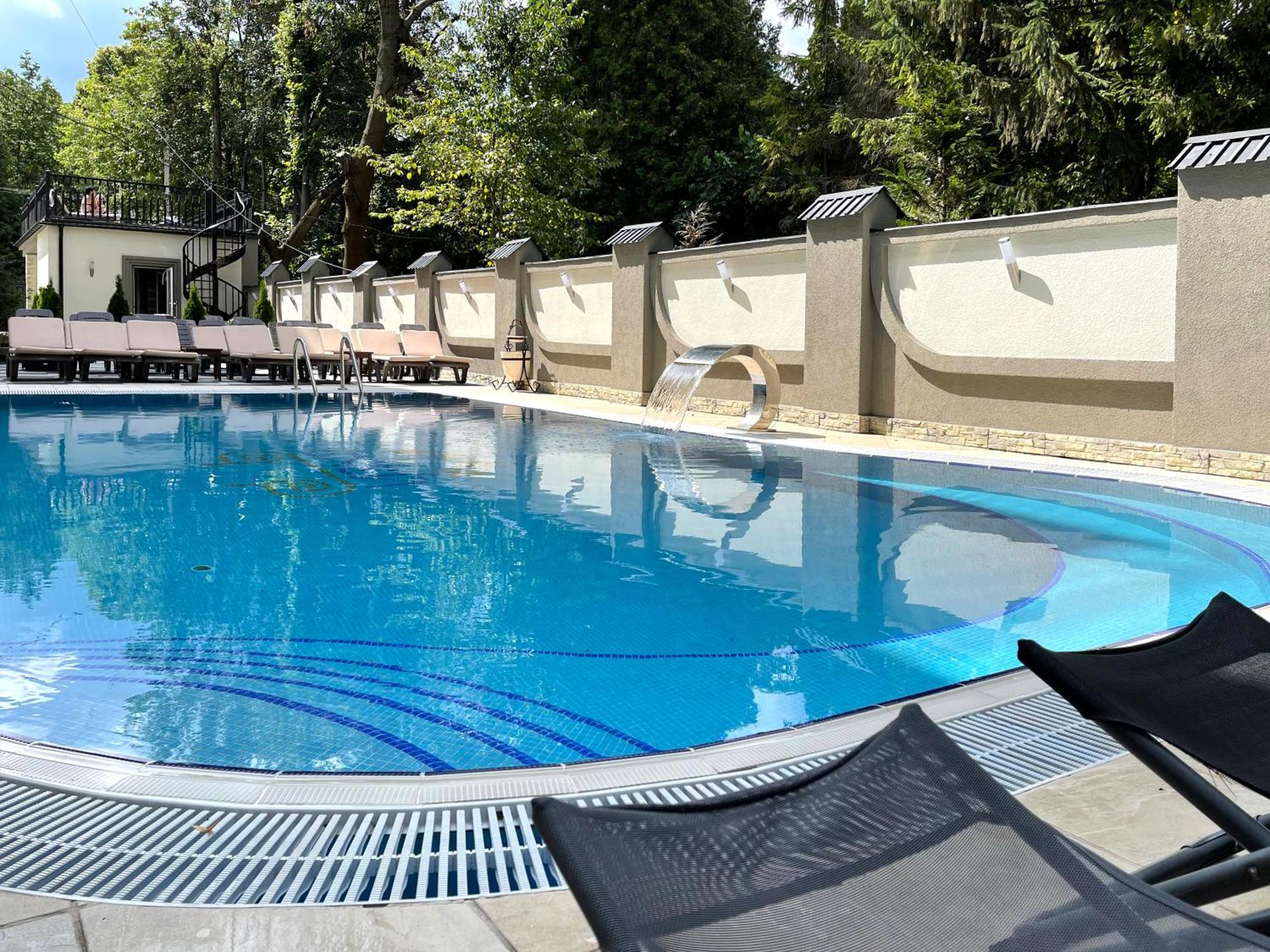 Apartment Eney Lviv Exterior photo